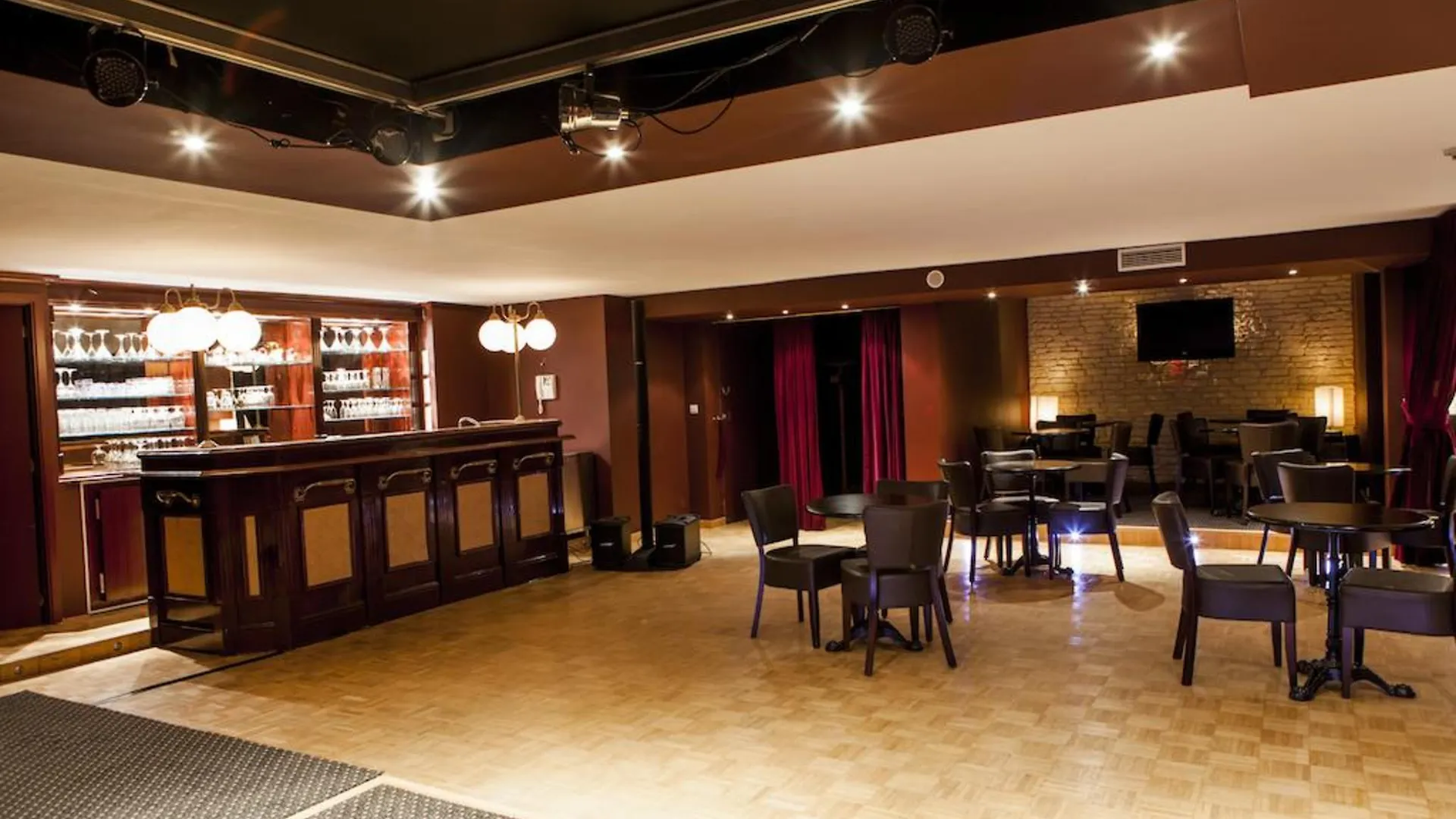 Progress Hotel Saint-Josse-ten-Noode 4*, Brussels