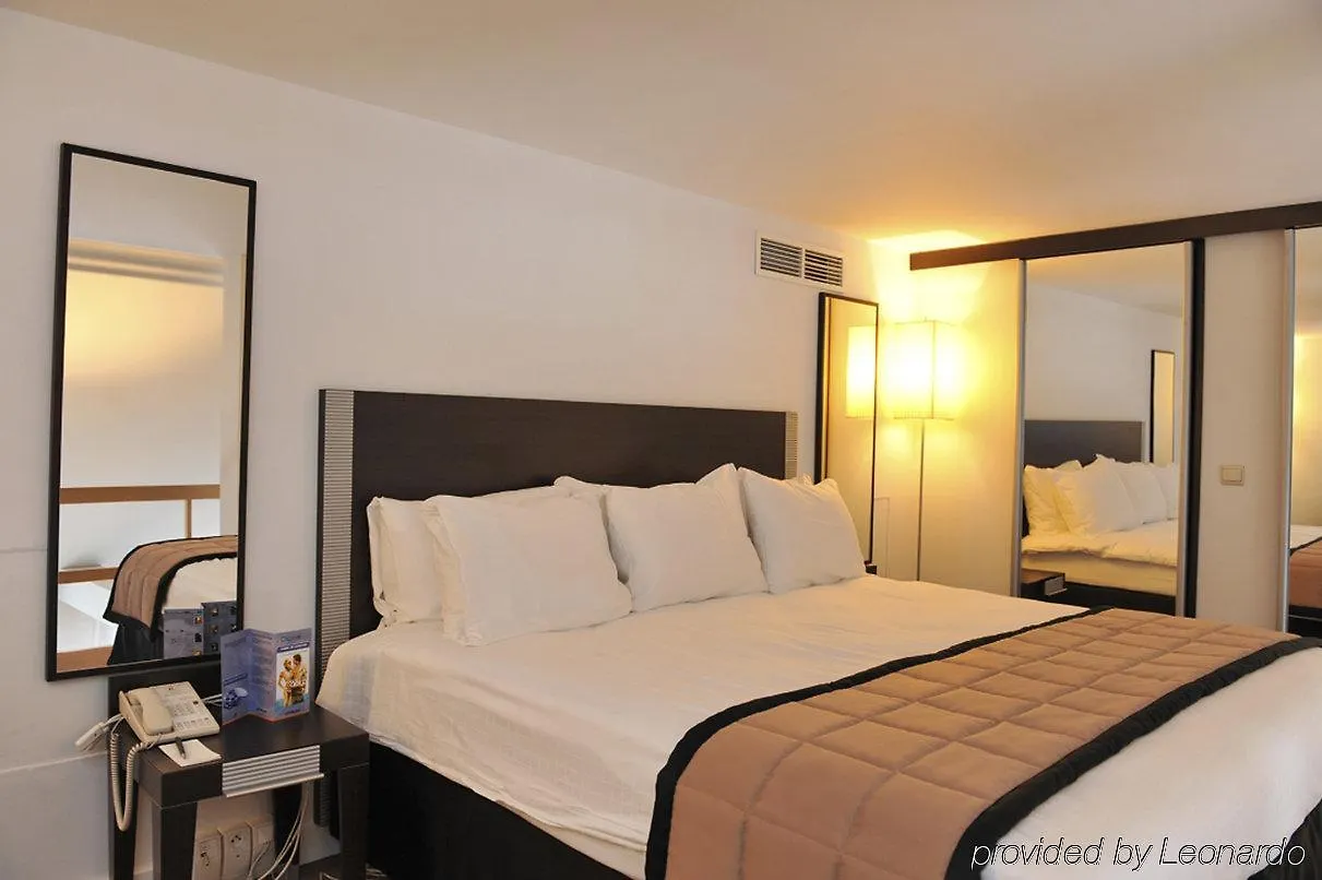 Progress Hotel Saint-Josse-ten-Noode 4*, Brussels